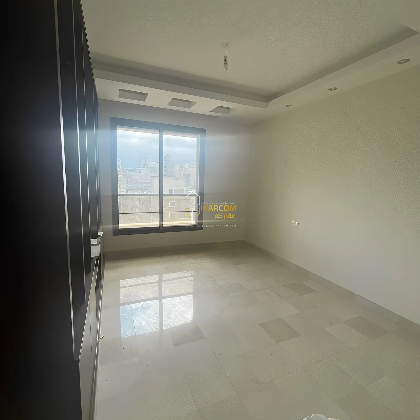 Apartment for Sale in Ras Al Naba'a, Beirut, Lebanon - 3 bed, 3 bath