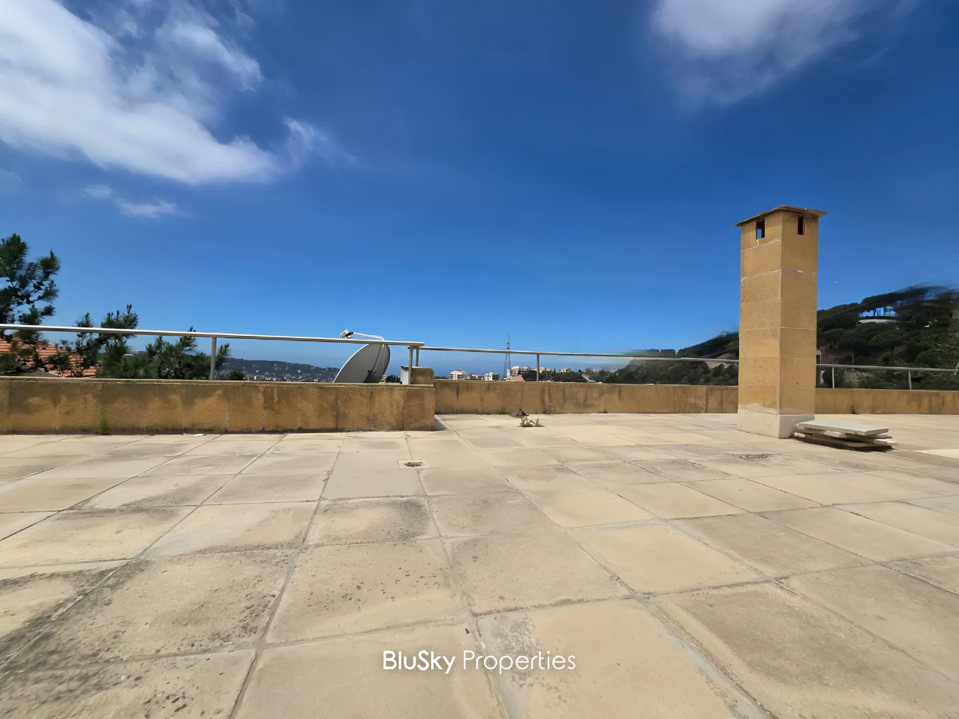 Apartment for rent in Monteverde main street، lebanon - 2 bed, 2.0 bath