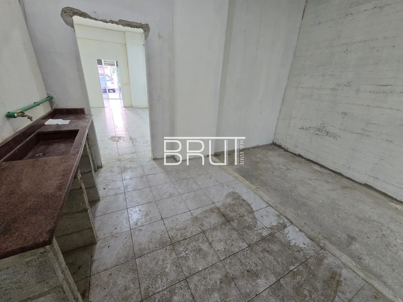 Warehouse for rent in Zouk mosbeh, lebanon