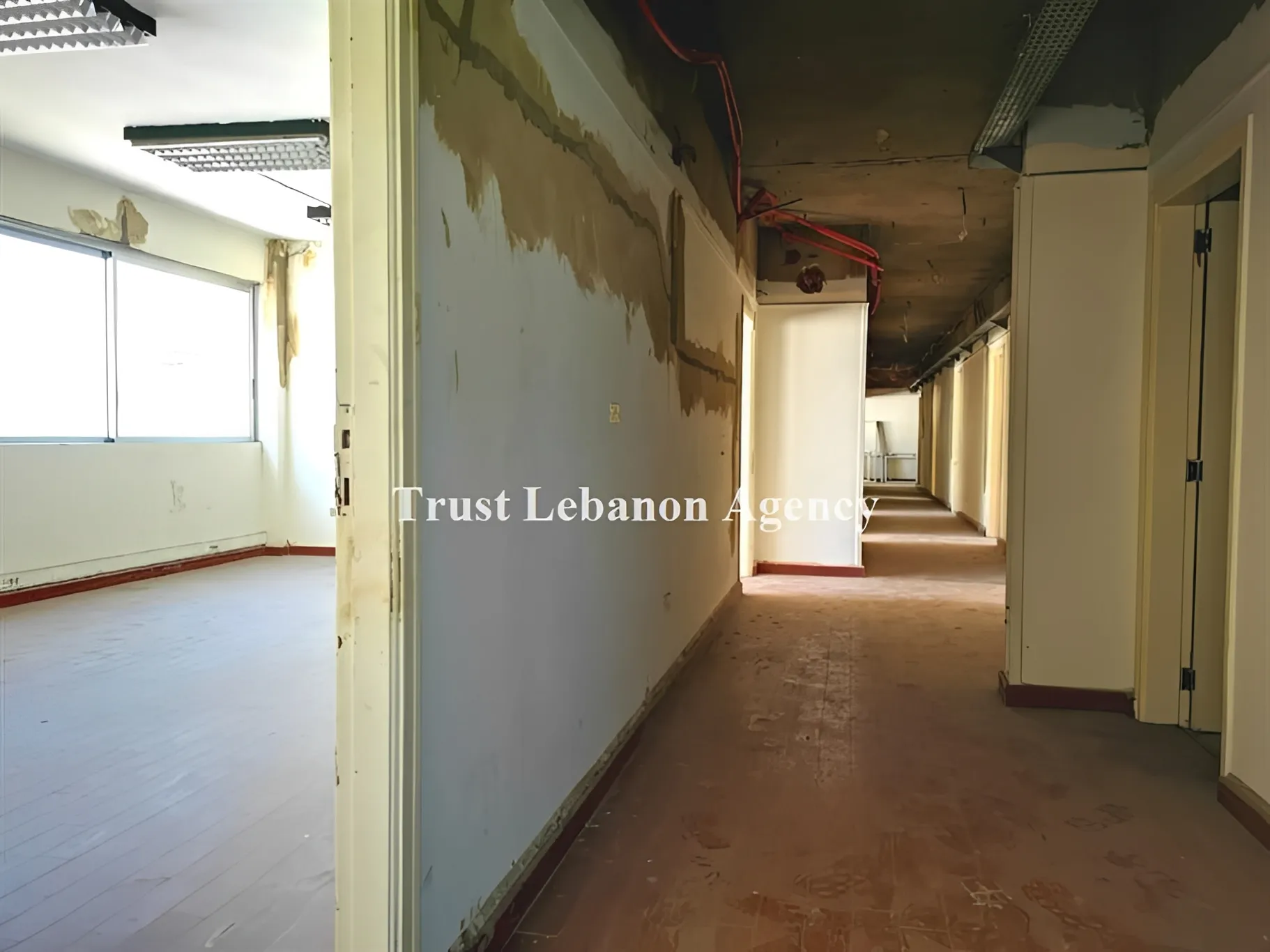 Office for rent in Beirut, Medawar