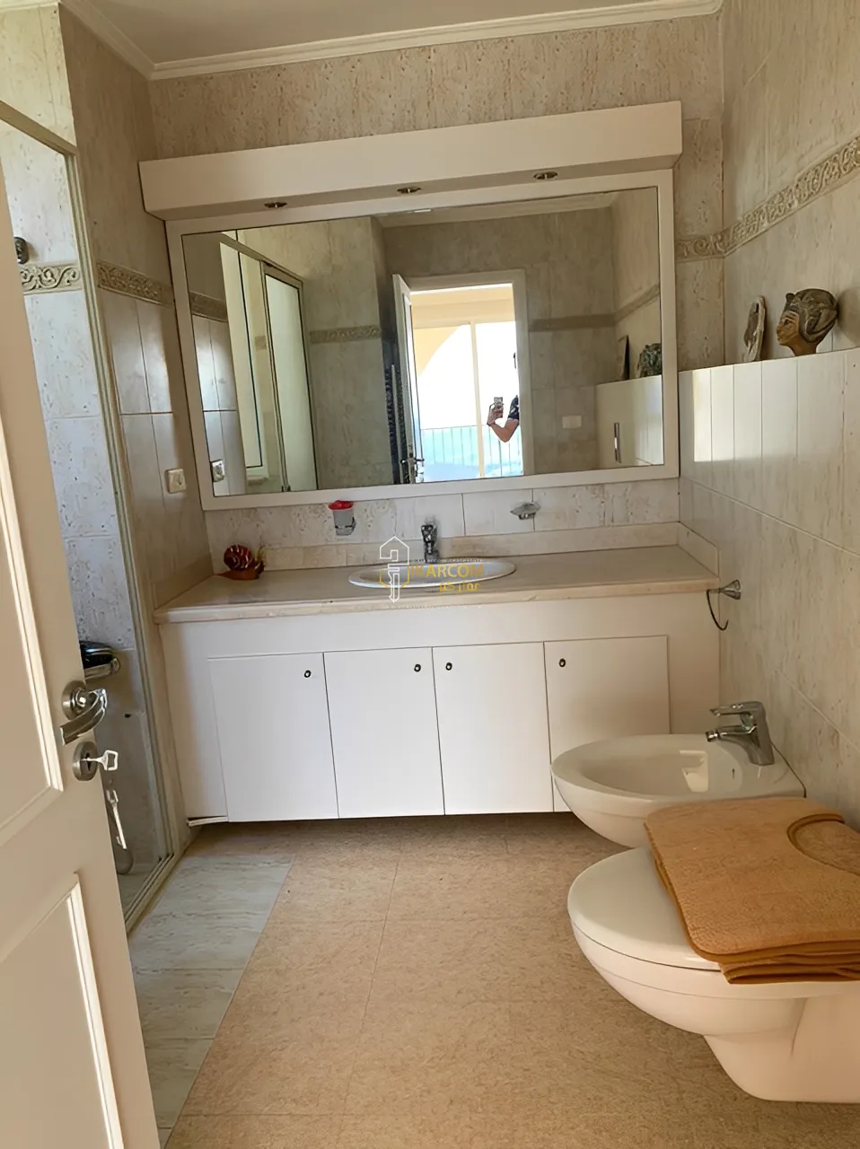 Villa for Sale in Beit Meri