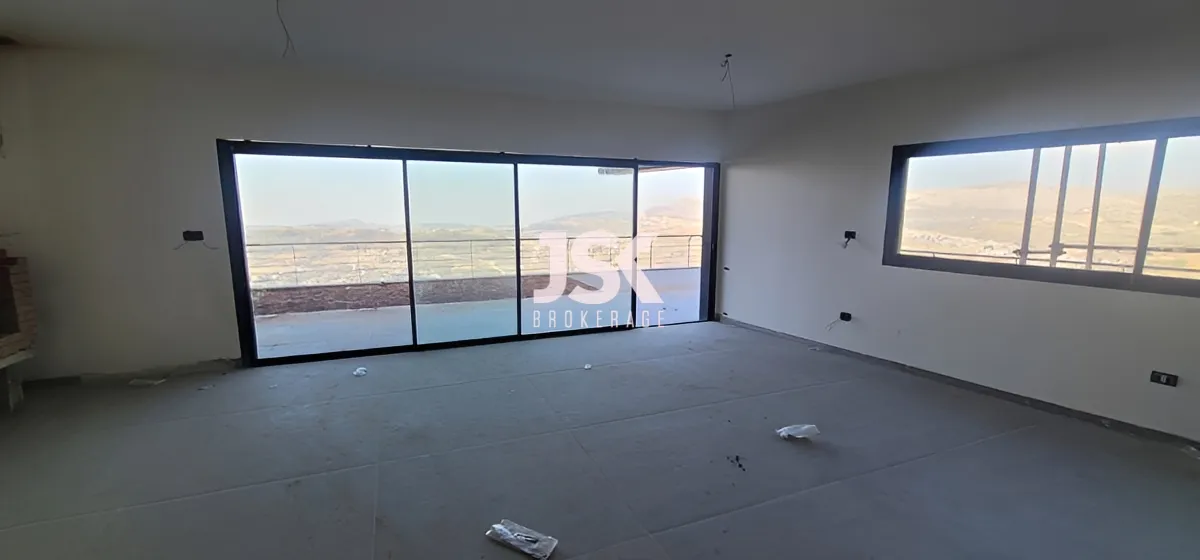 Chalet for sale in Faqra - 3 bed, 3 bath