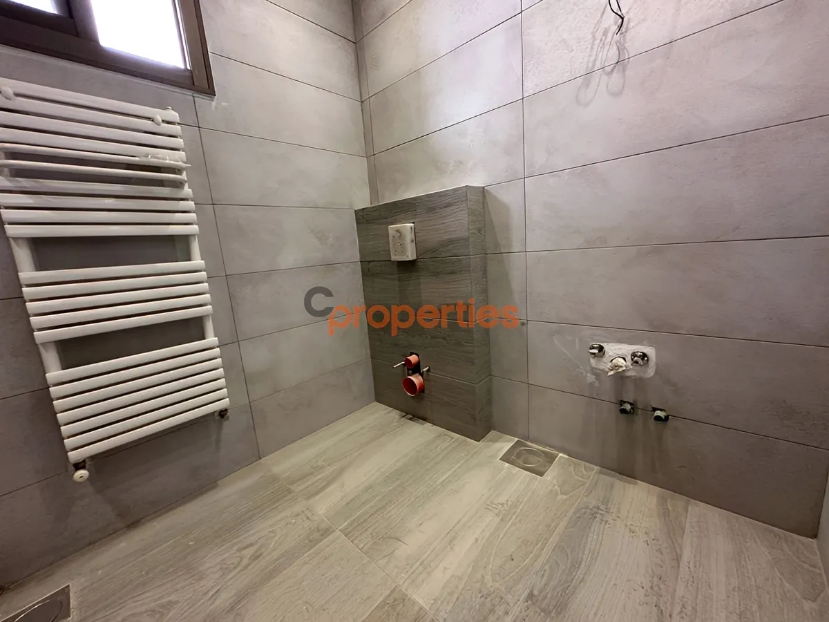 Apartment for Sale in Mtaileb