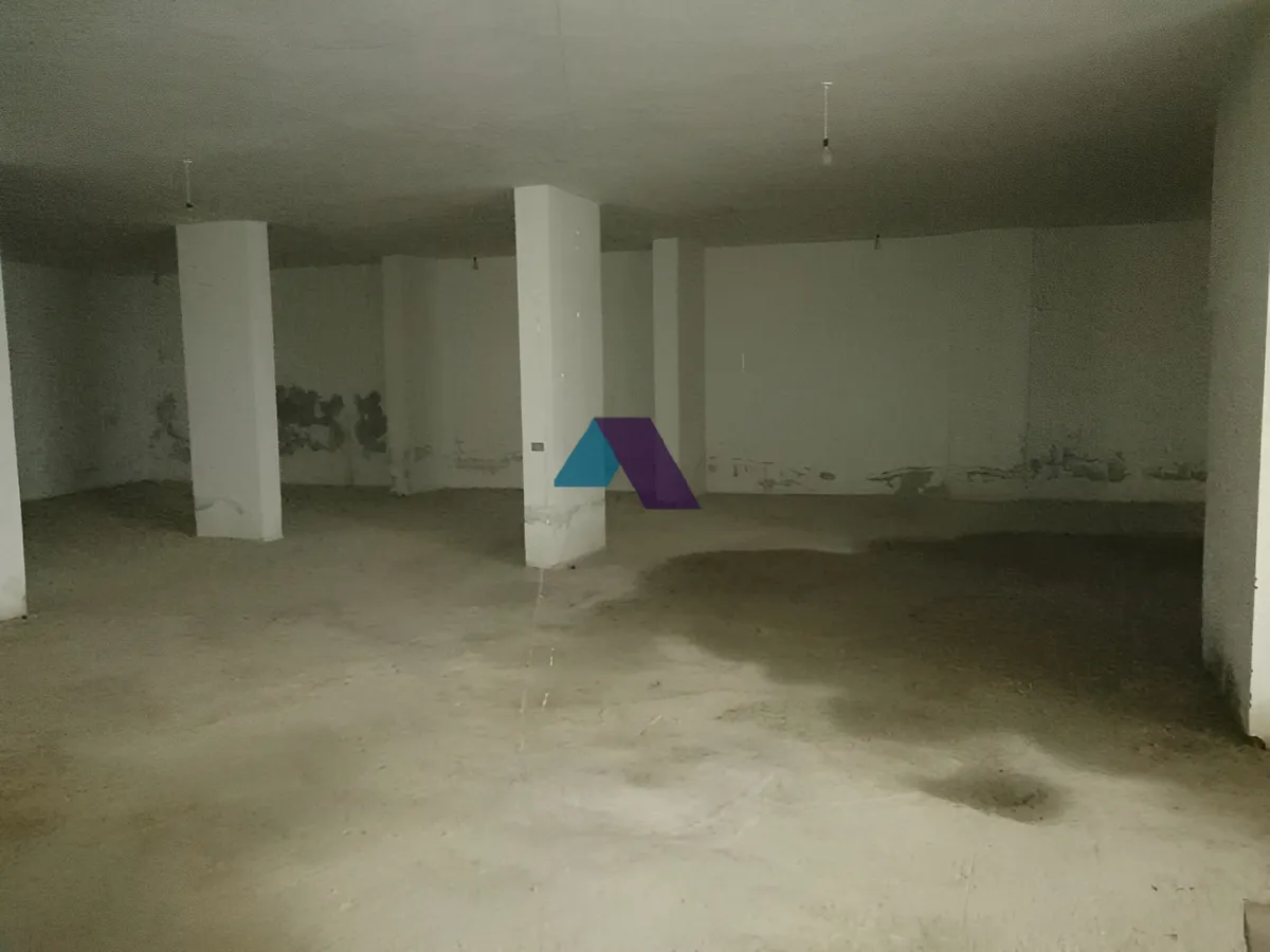 Warehouse for sale in Bsaba