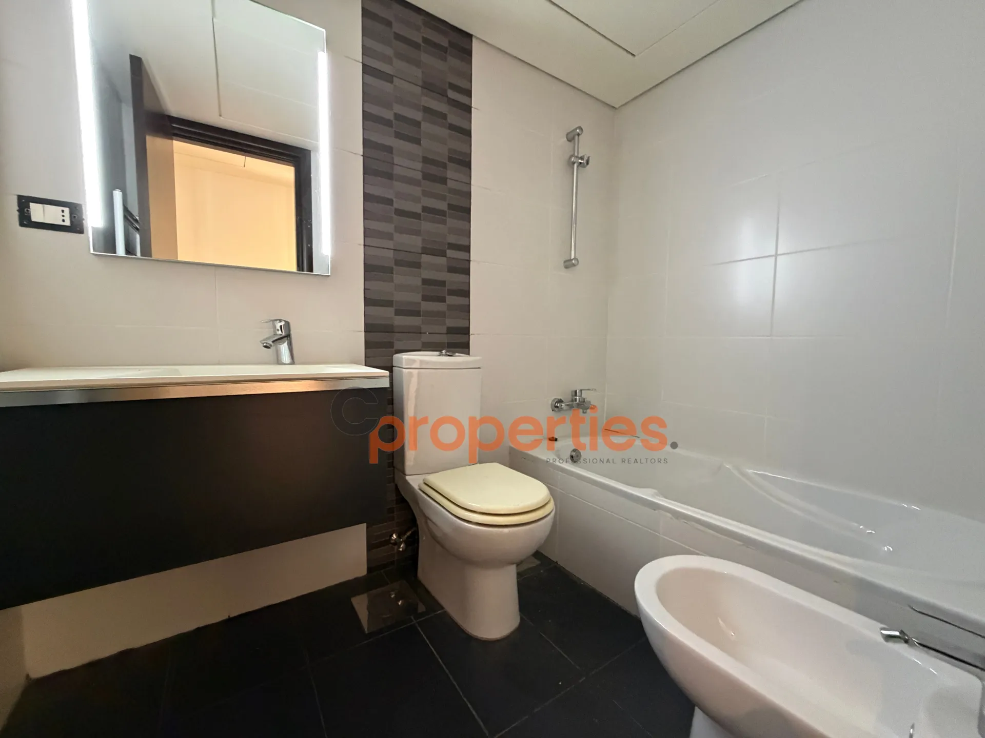 Apartment for sale in Biyyadah, Lebanon