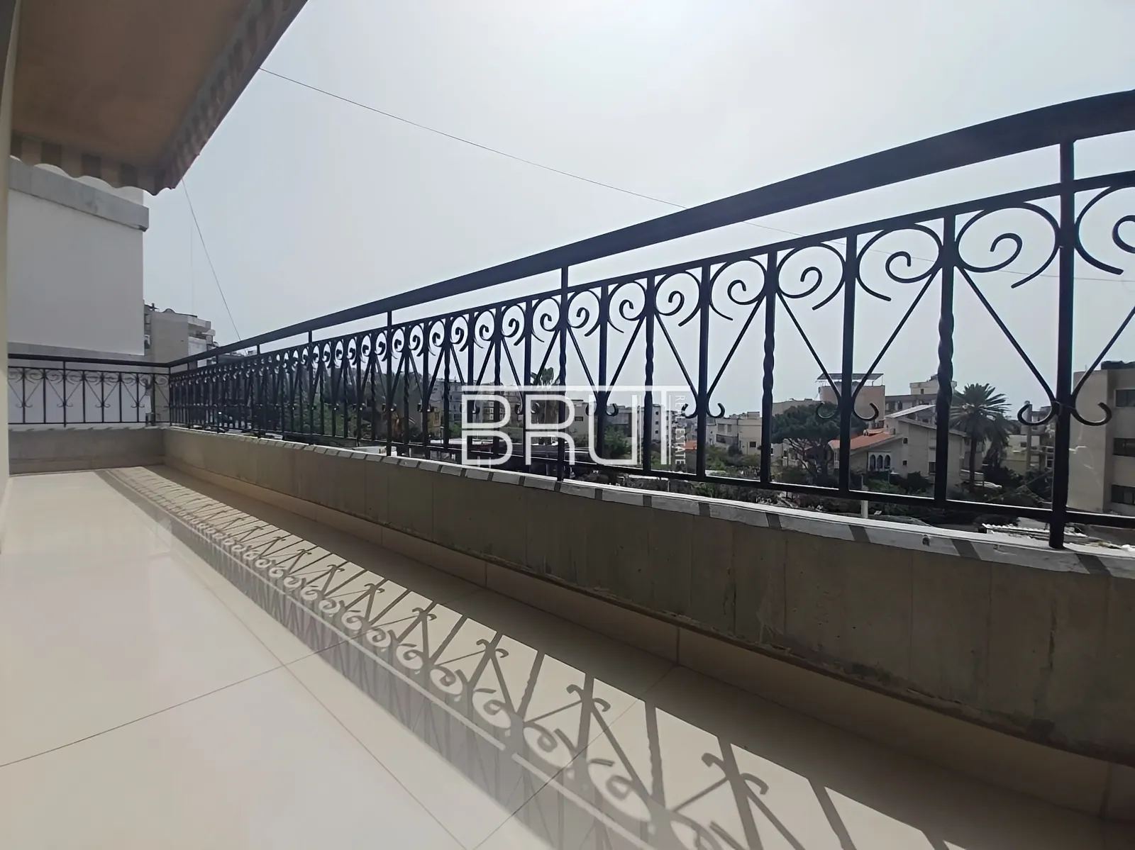 Apartment for Sale in Zouk Mikael