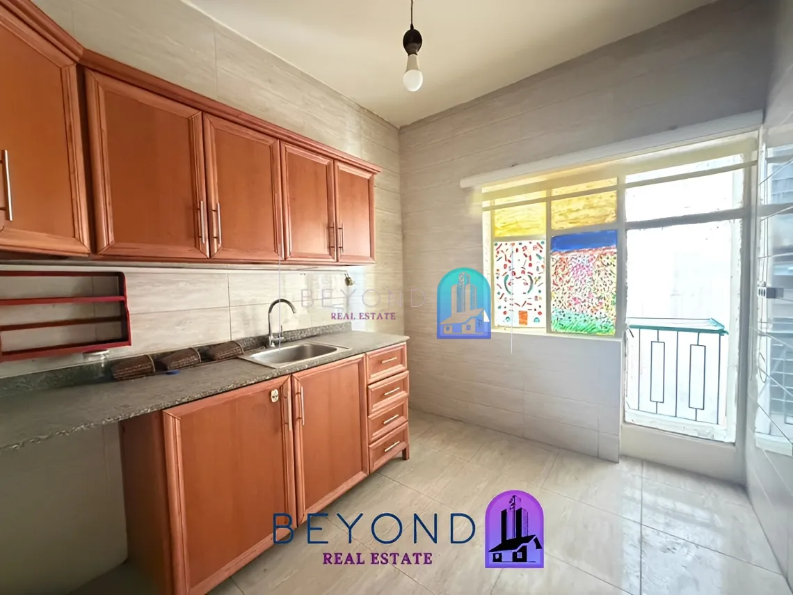 Apartment for rent in Hamra, Beirut, Lebanon - 3 bed, 2 bath
