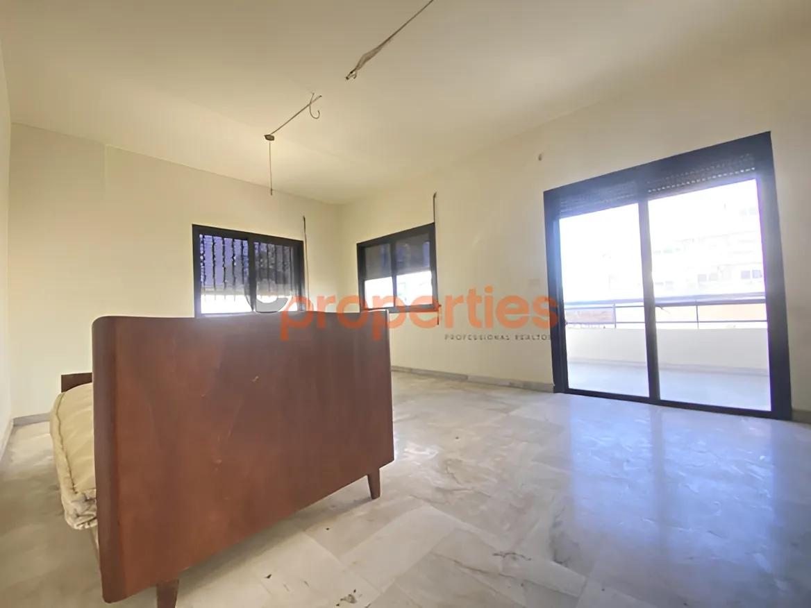 Apartment for Sale in Jal El Dib