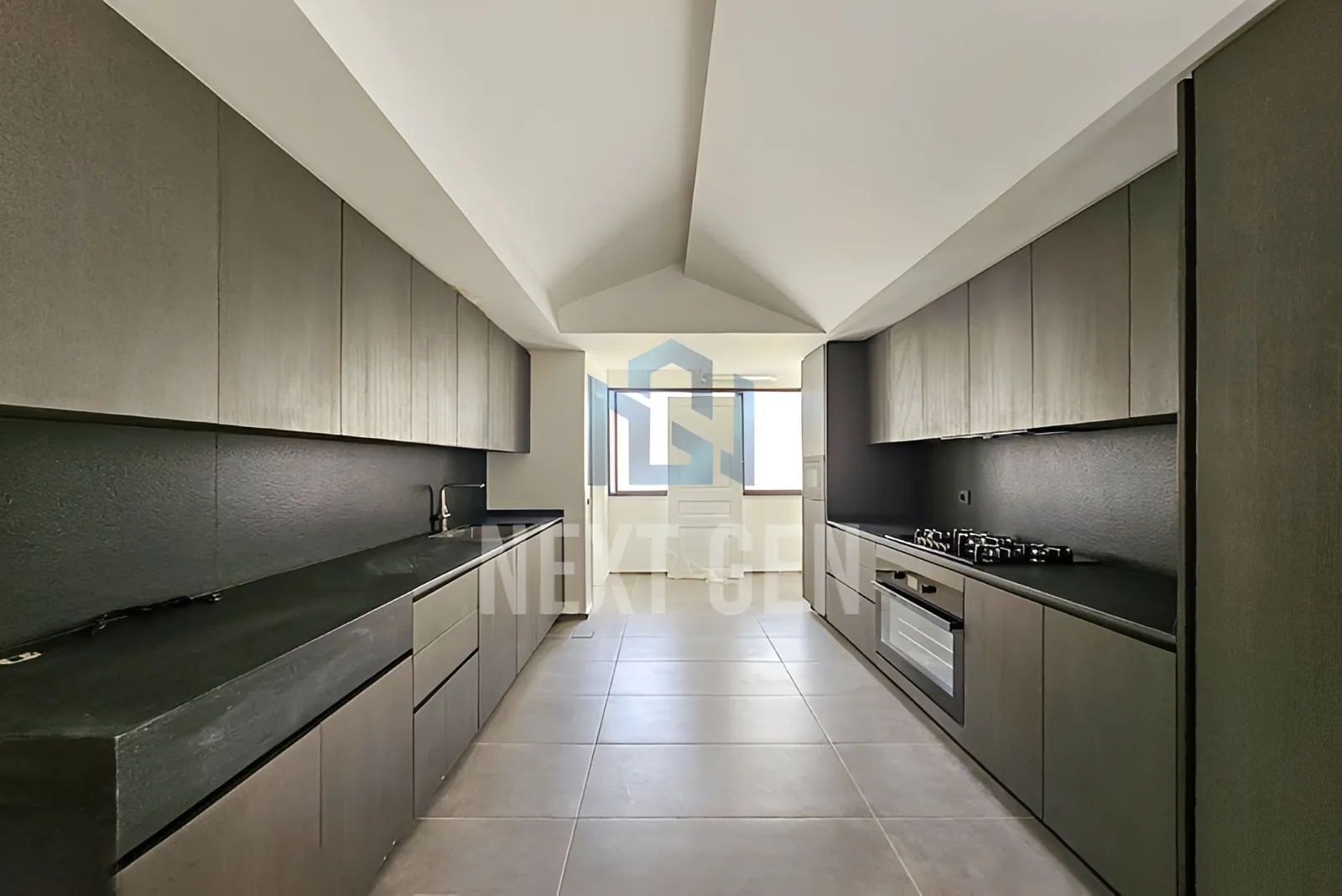 Apartment for Sale in Ras