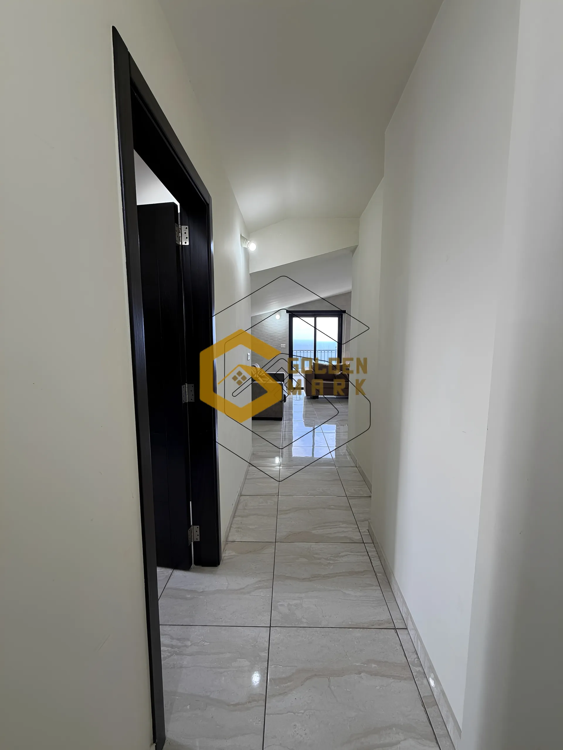 Apartment for Rent in Safra