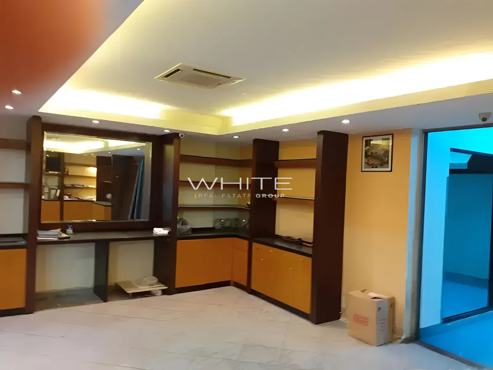 Shop For Rent in Achrafieh