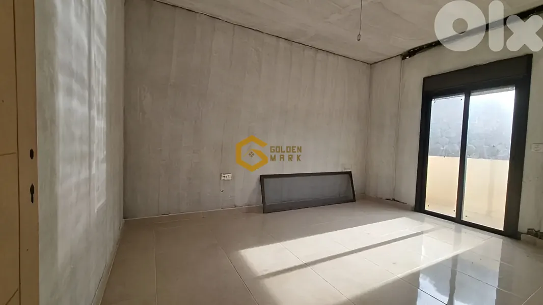 Apartment for Sale in Mazraat Yachoua - 2 bed, 2 bath