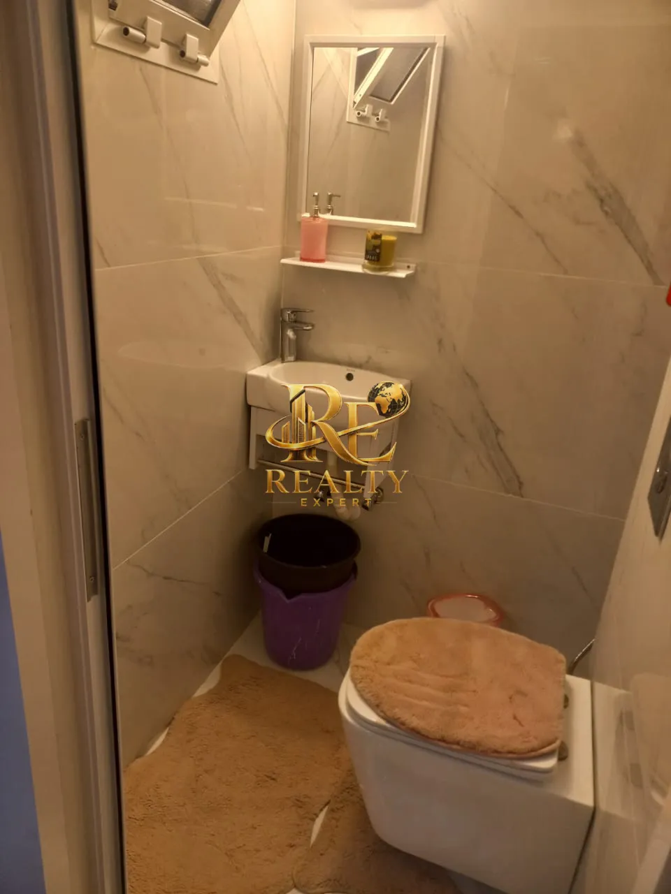 شقة for sale in بيروت، لبنان
