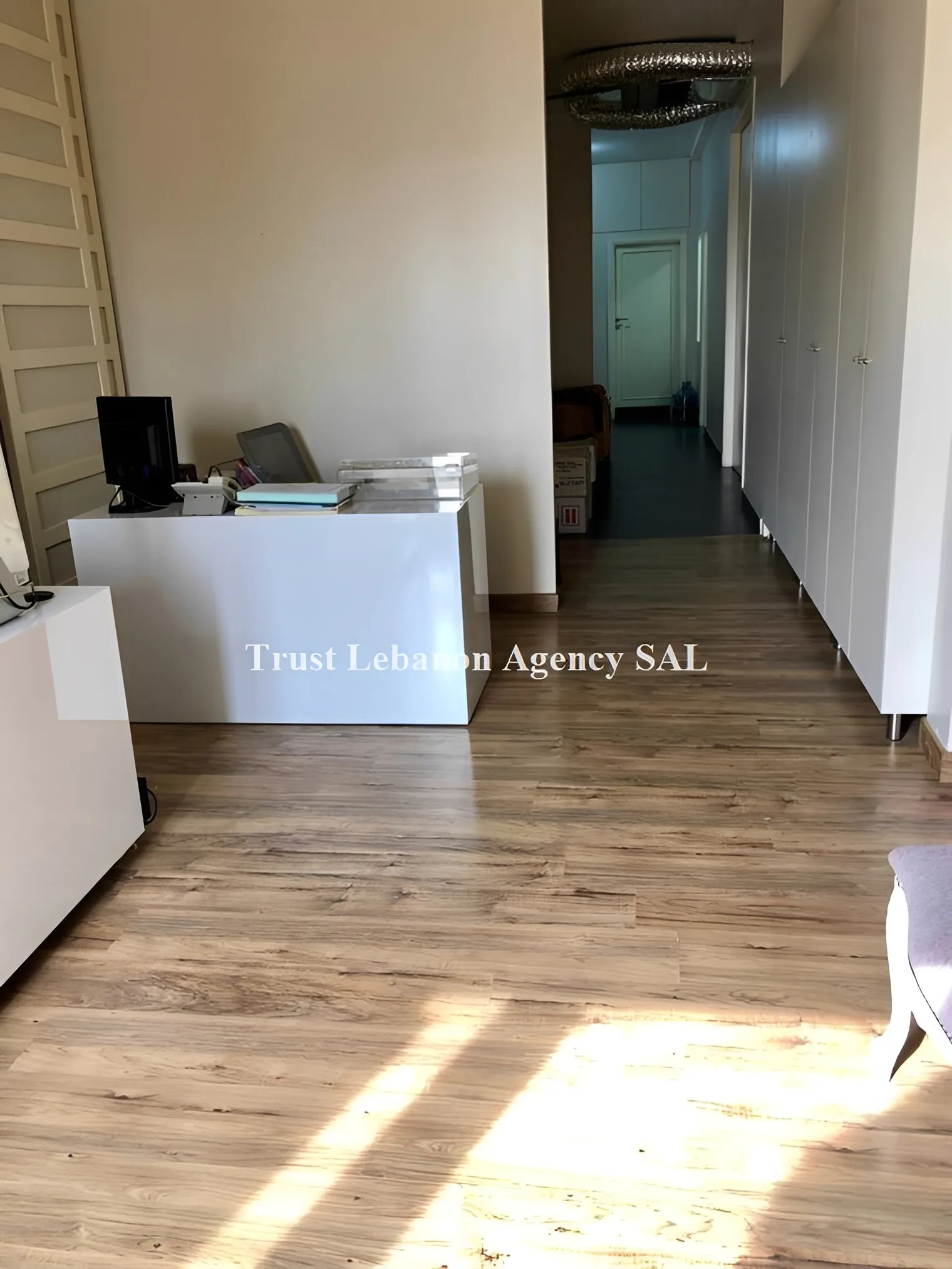 Office for sale in Metn, Mansourieh