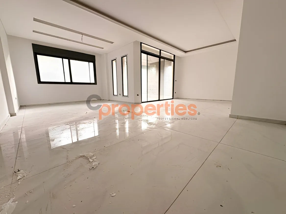 Apartment for Rent in Louaizeh - 3 bed, 4 bath