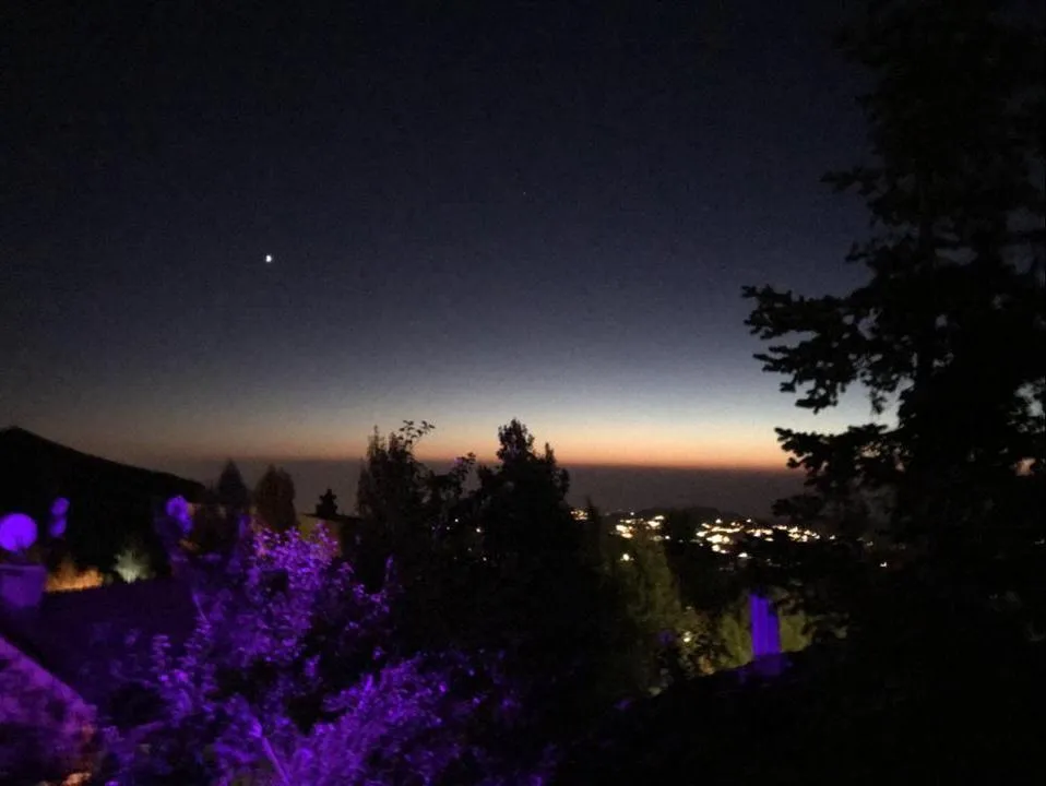 Chalet for Sale in Faraiya