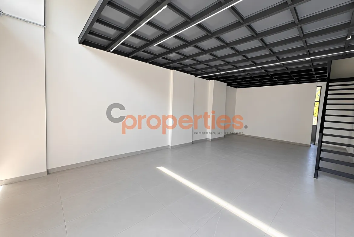 Showroom for Rent in Dekwaneh