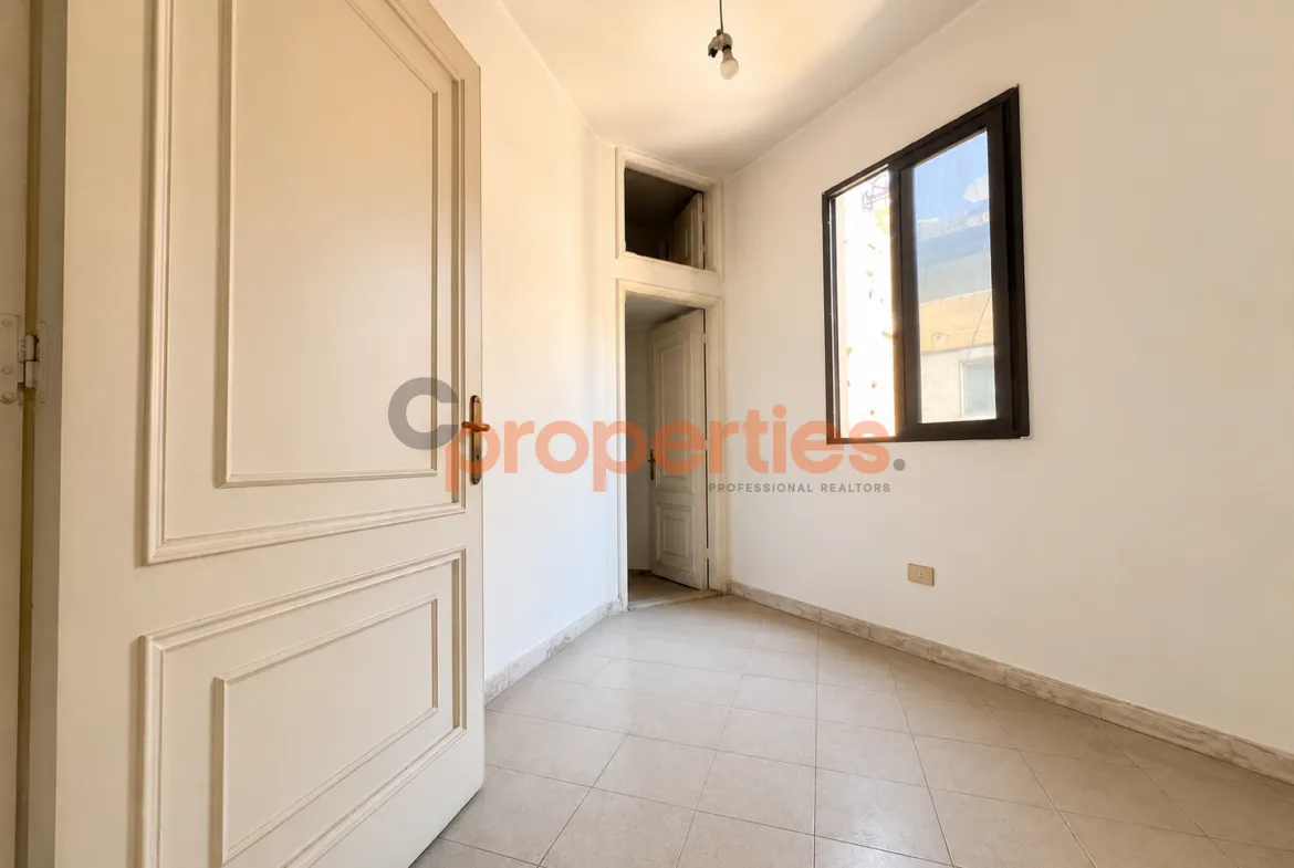 Office for Sale in Ain Al Mraiseh