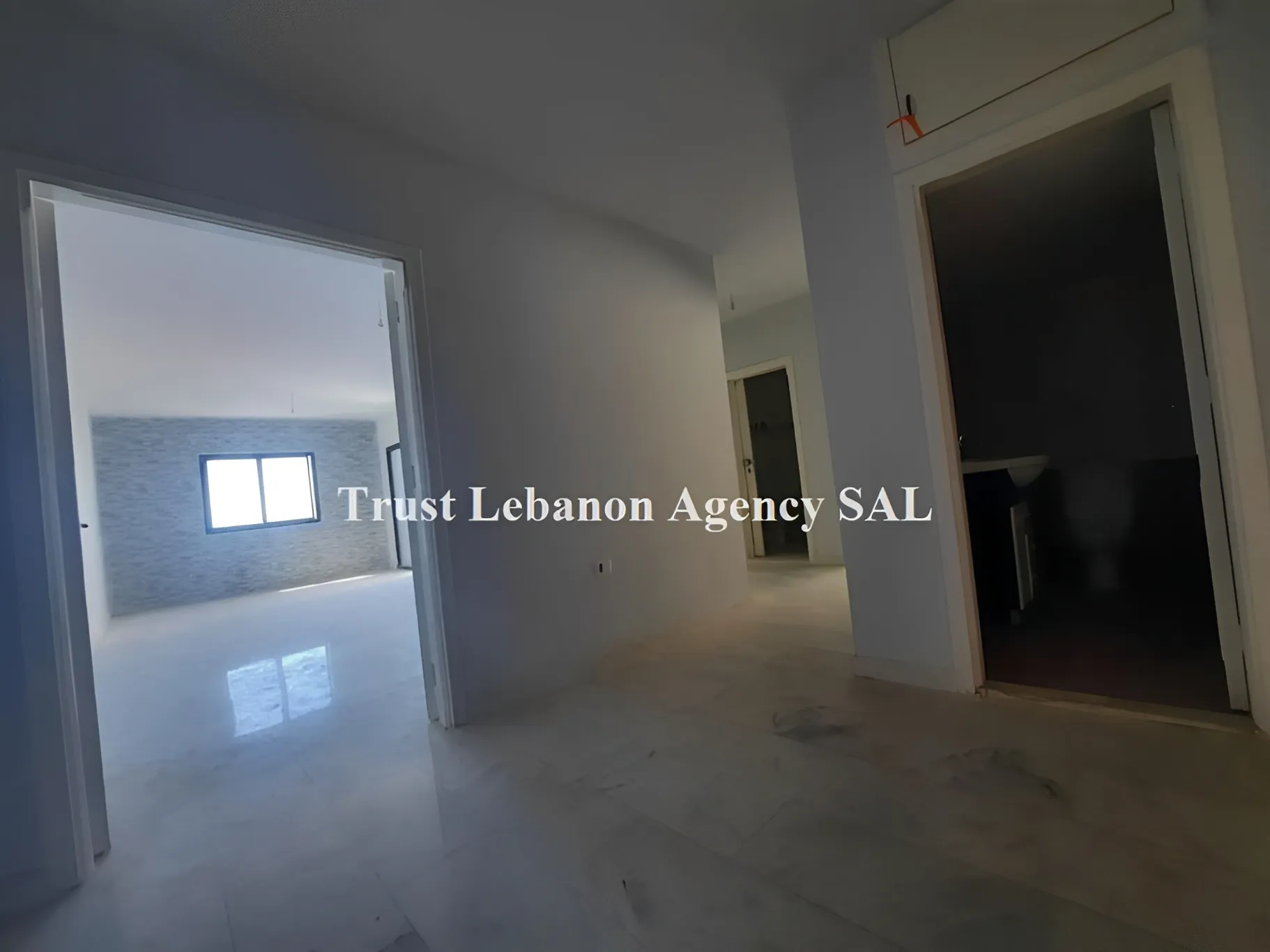 Apartment for Sale in Alay Lebanon - 2 bed, 2 bath