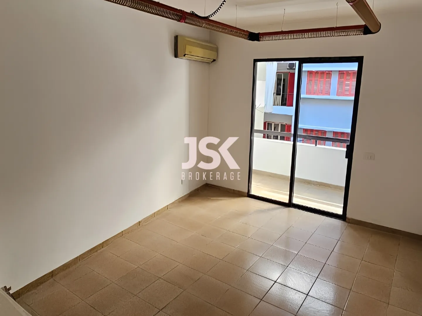 Office for Rent in Achrafieh