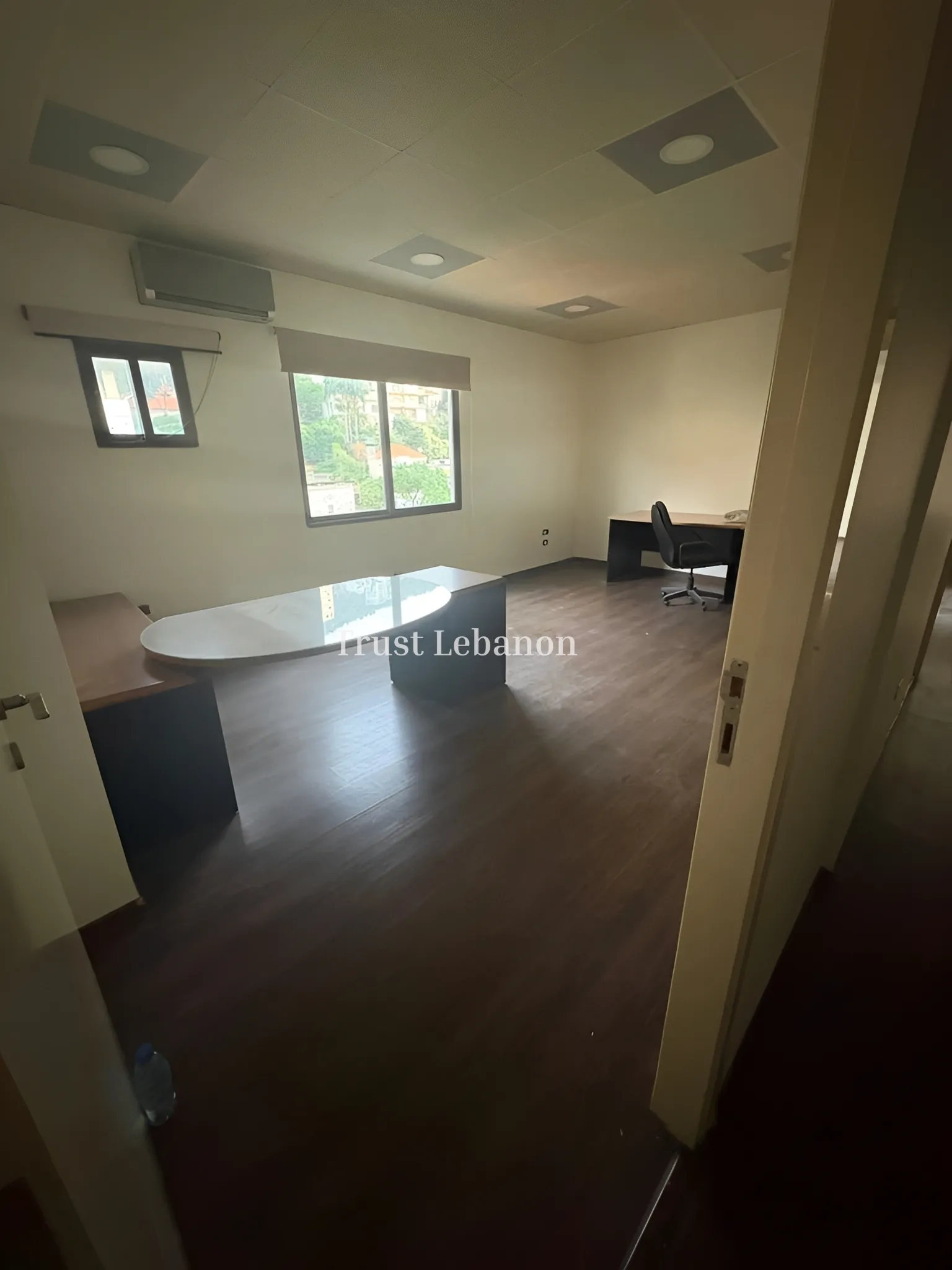 Office for rent in Jounieh, Lebanon