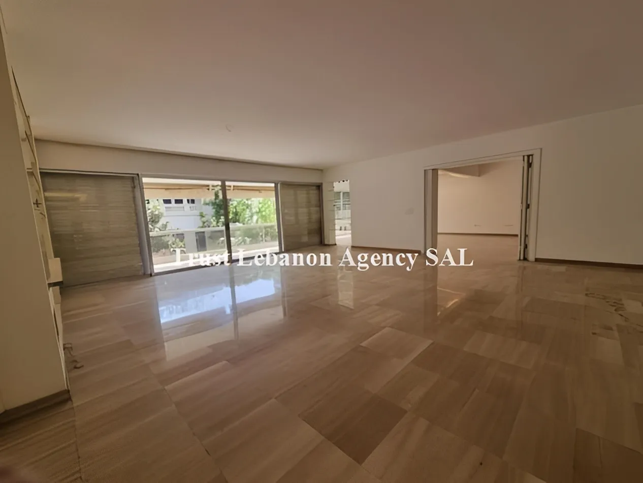 Apartment for Sale in Ashrafieh Beirut - 4 bed, 3 bath