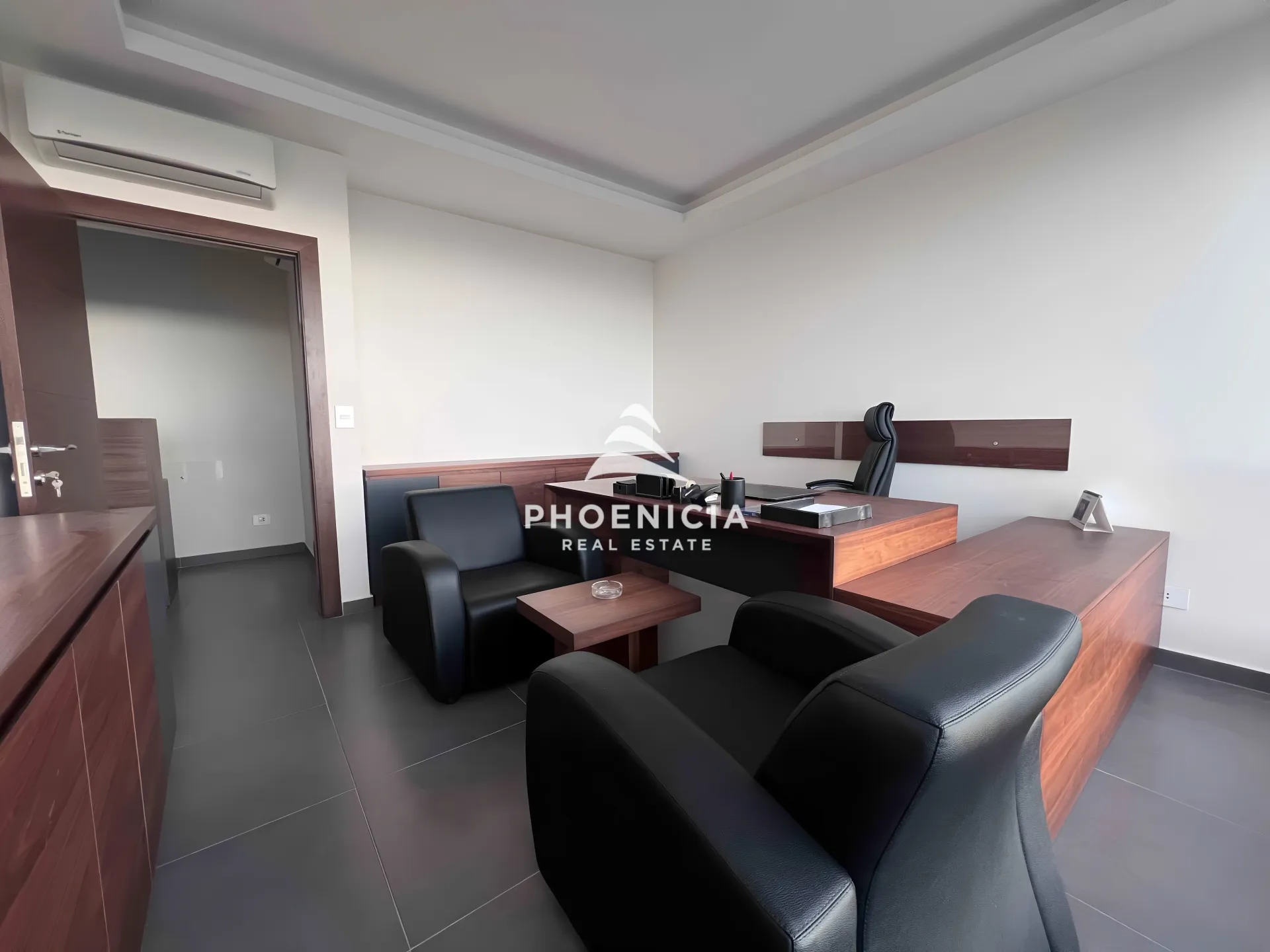 Office for rent in Jbeil
