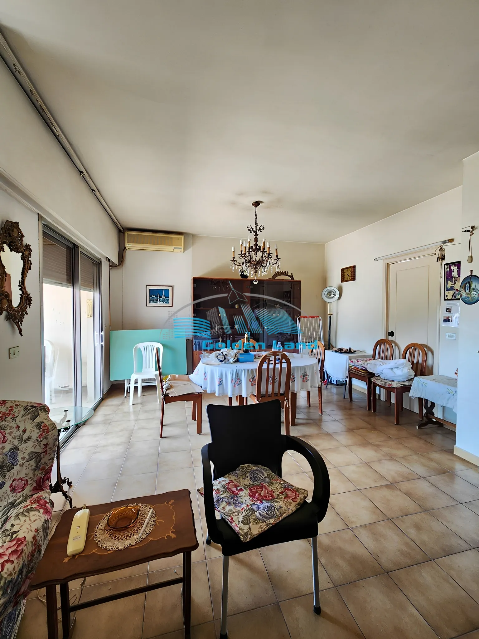 Apartment for Sale in Jouret El Ballout - 3 bed, 4 bath