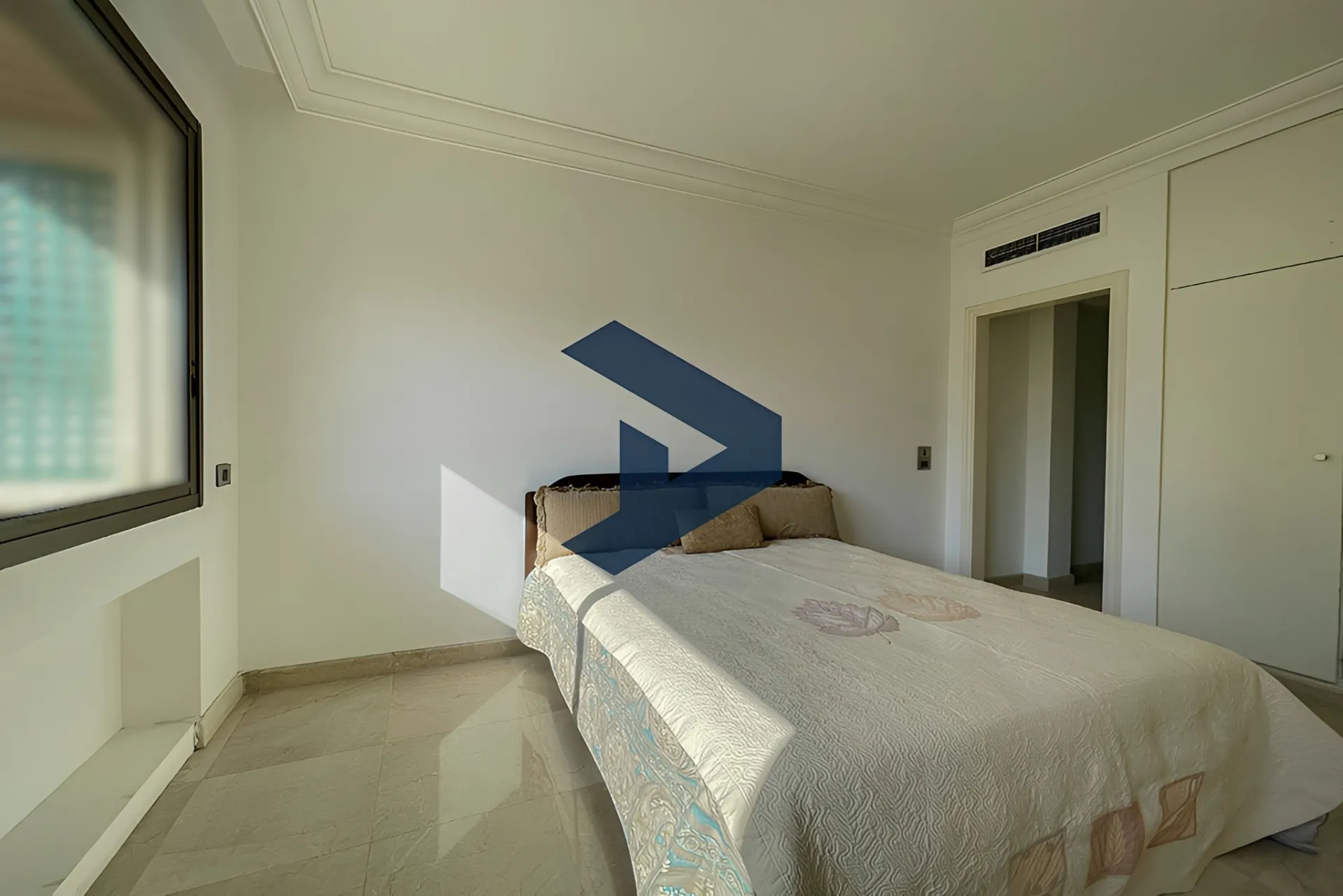 Apartment for rent in Caree d'or, Achrafieh, Lebanon
