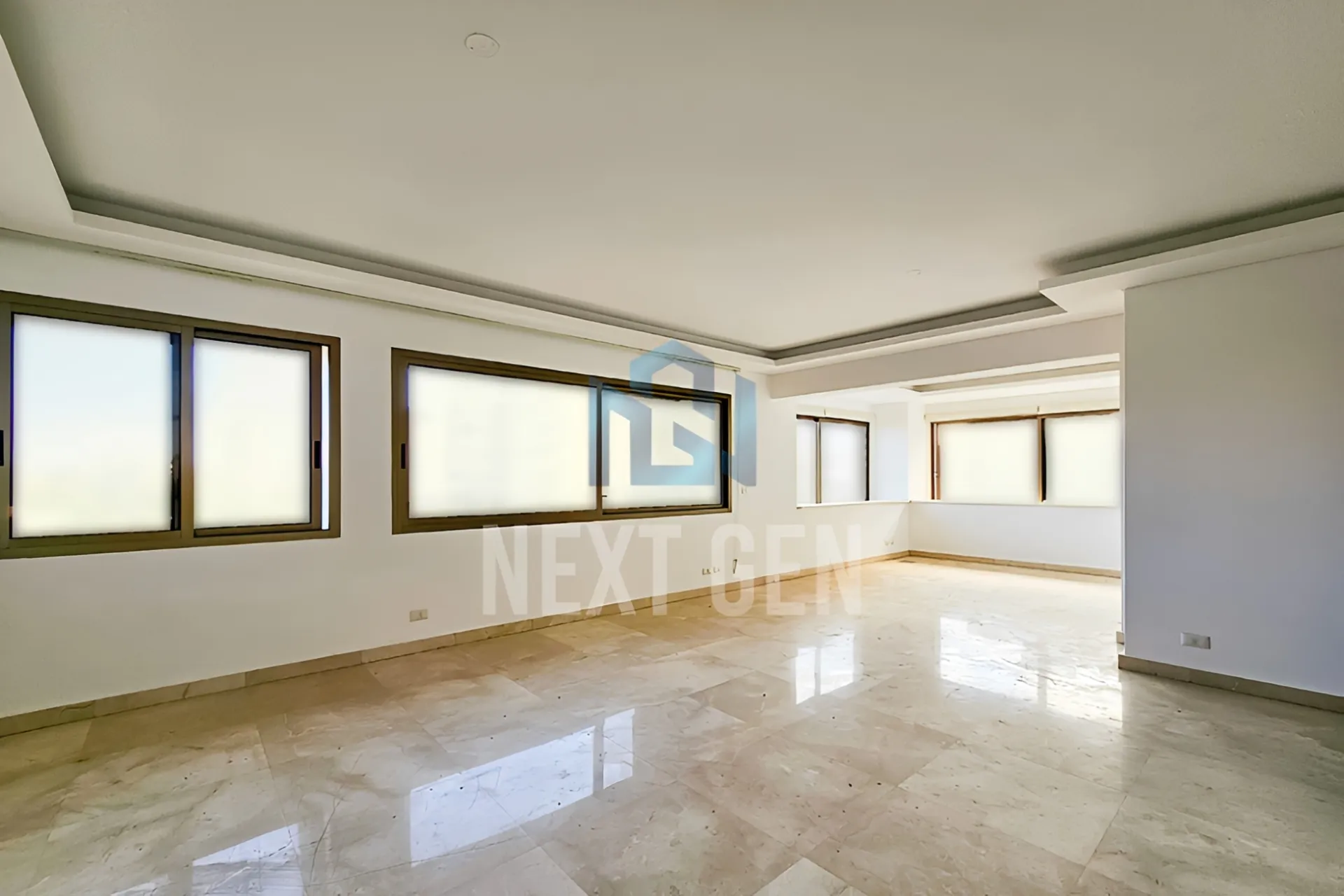 Apartment for sale in Verdun, Bayrut, Lebanon - 2 bed, 3 bath