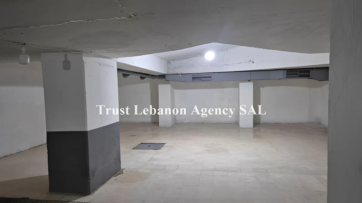 Commercial Property For Sale in Beirut, Talet El Khayat