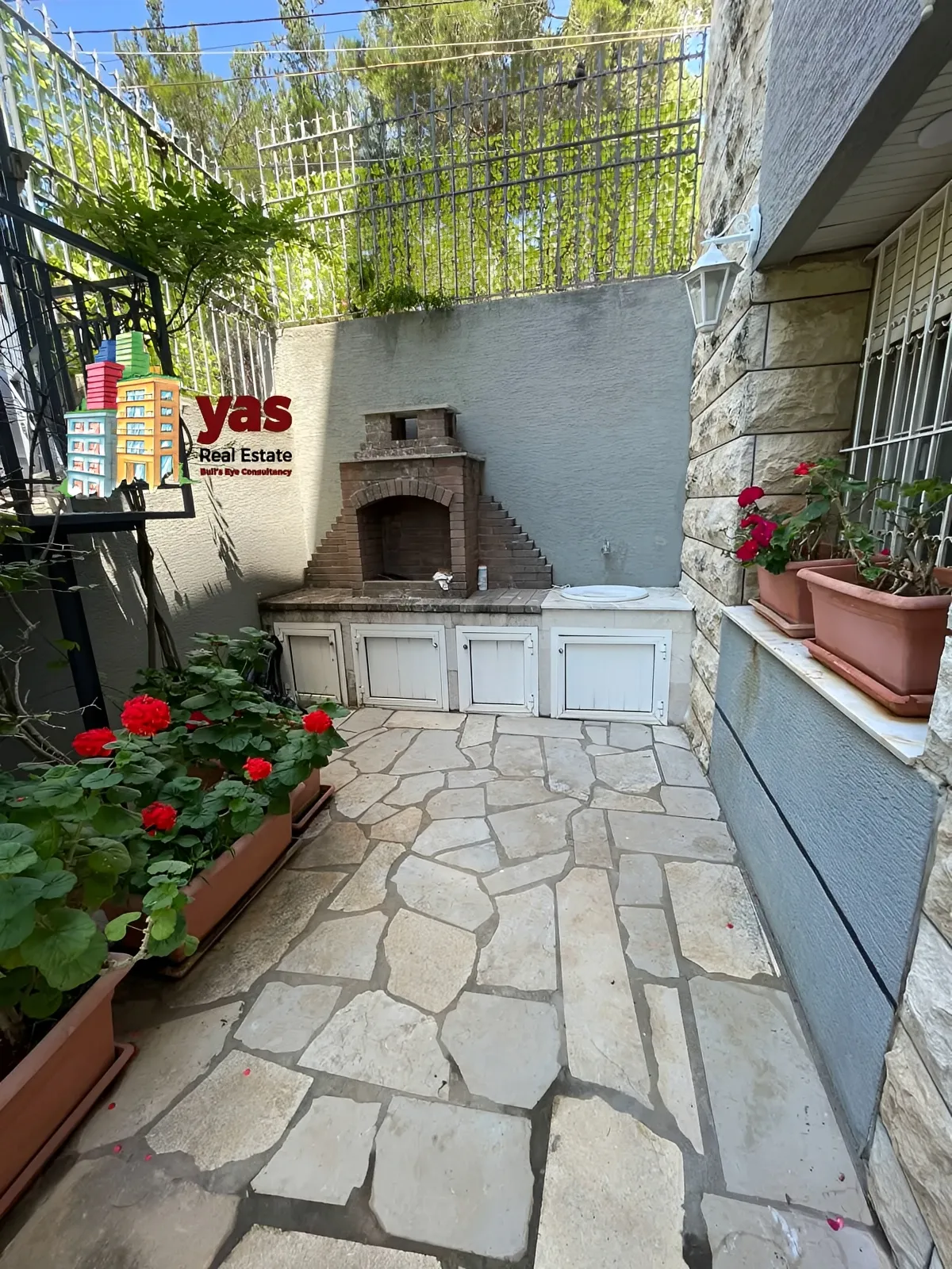 Apartment for Sale in Baabdat - 4 bed, 4 bath