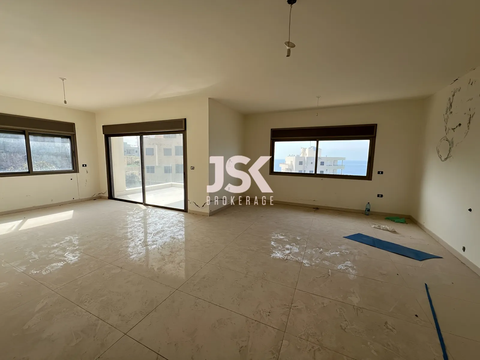 Duplex for Sale in Nahr Ibrahim - 3 bed