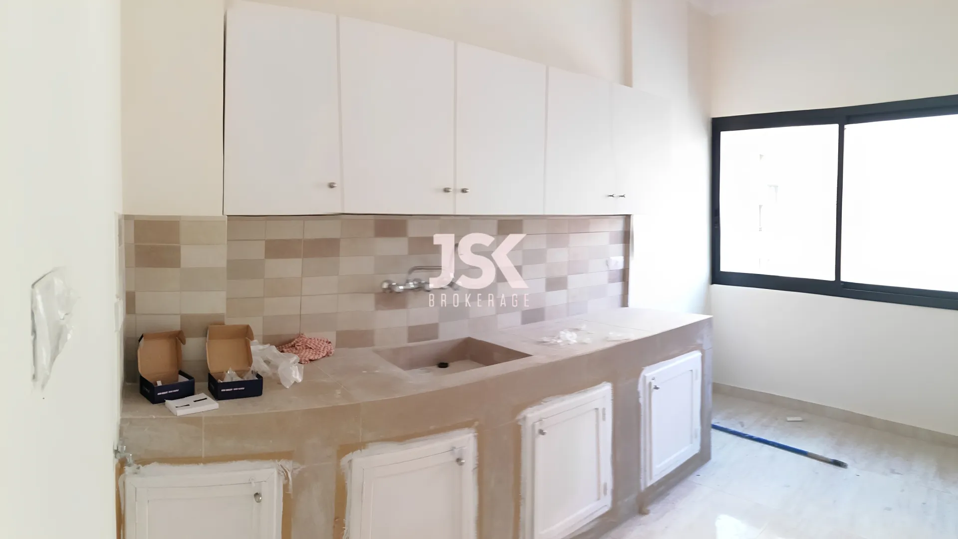 Office for Rent in Badaro