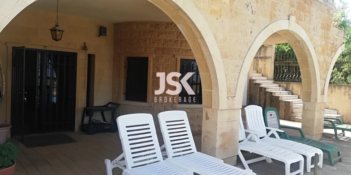 Villa for Sale in Qornet El Hamra, Lebanon
