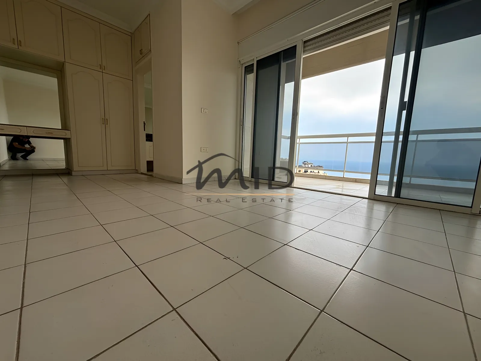 Apartment for rent in Adma w dafnah, lebanon