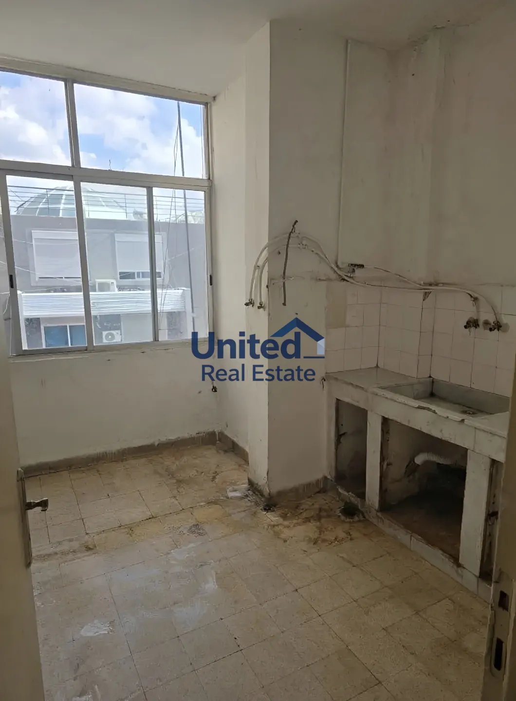 Apartment for sale in Forn El Chebbak