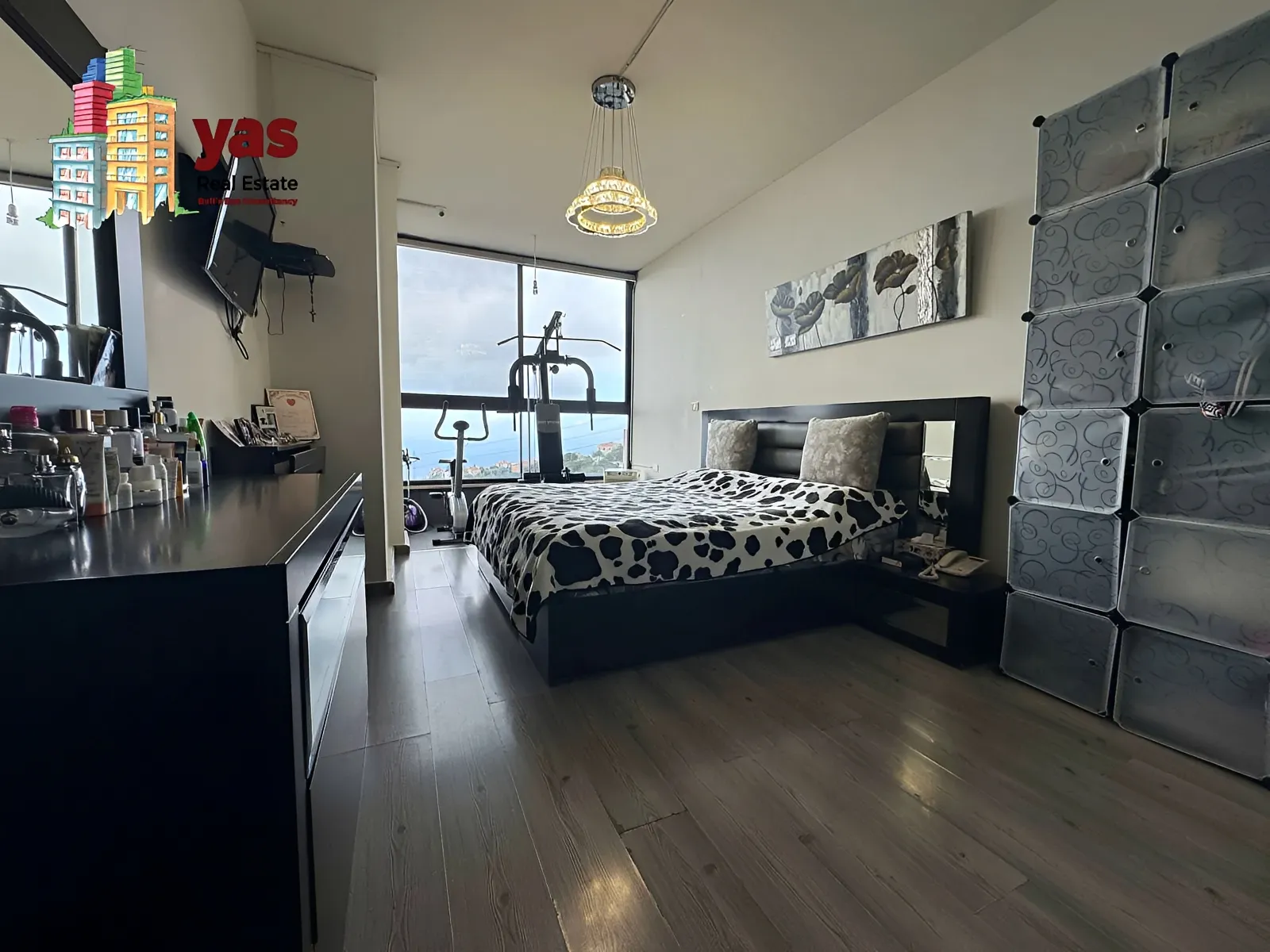 Apartment for Sale in Ballouneh