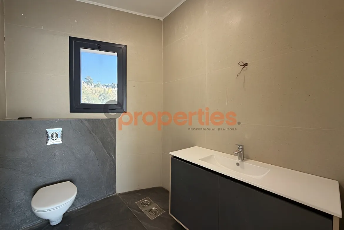 Chalet for Sale in Faqra