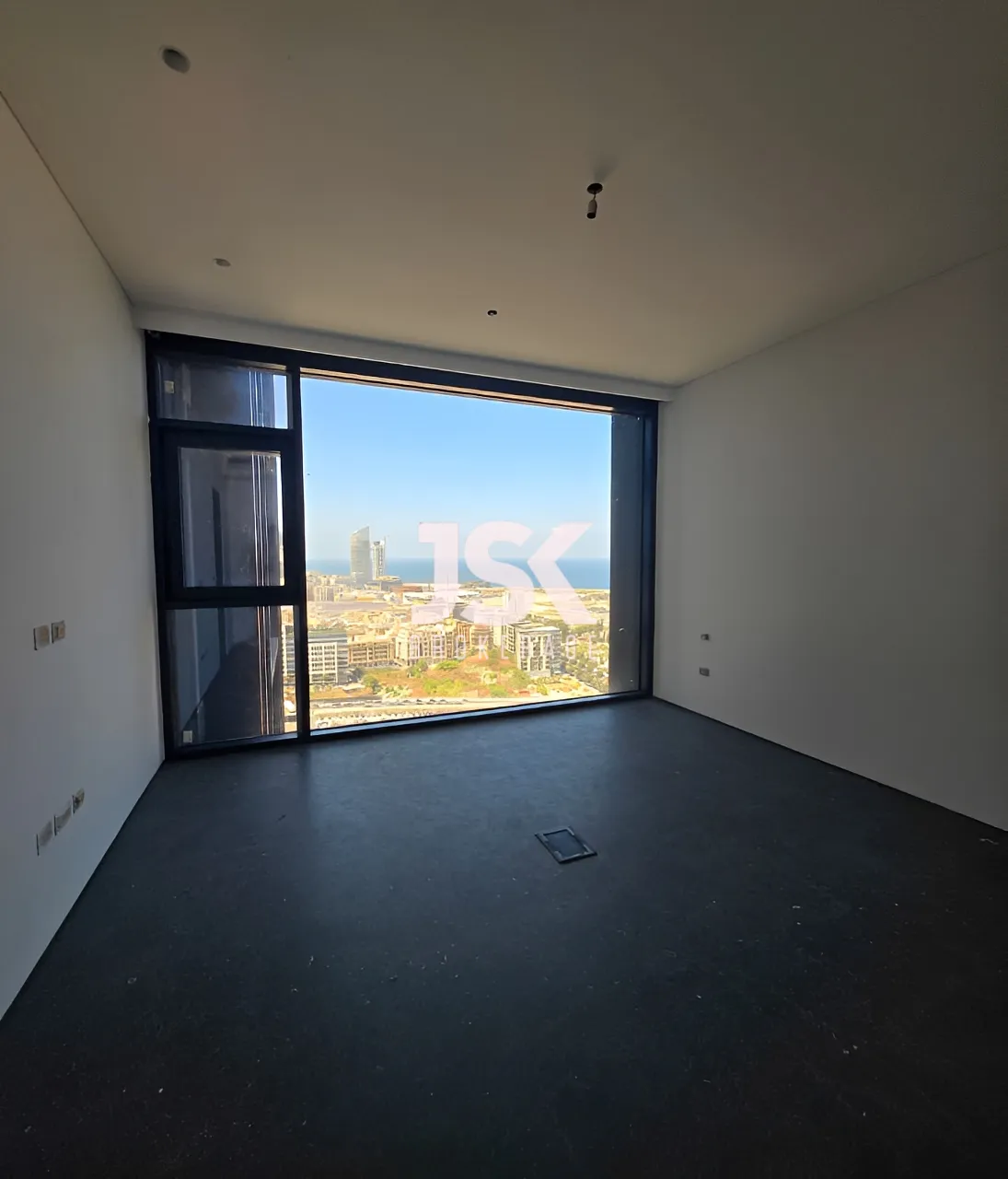 Apartment for Sale in Saifi Village