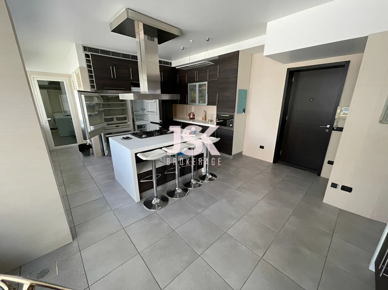Apartment for Sale in Mtaileb