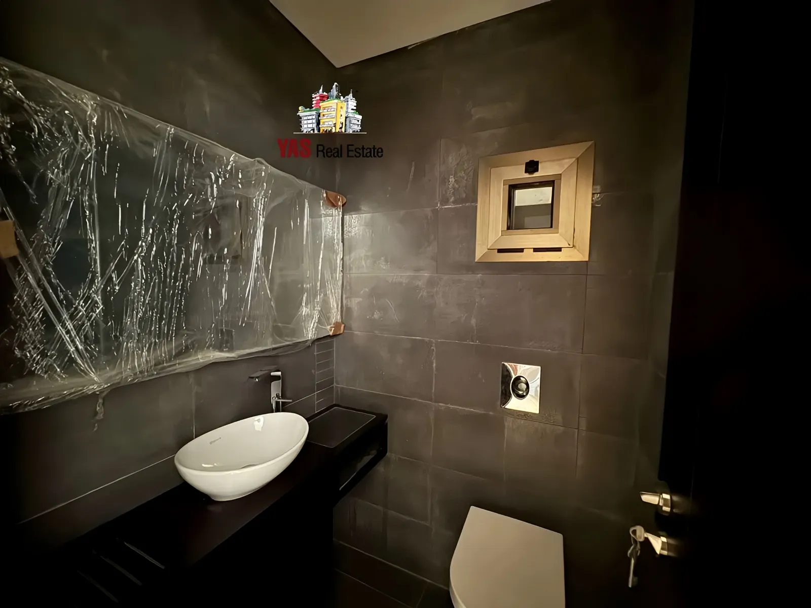 Apartment for Sale in Ballouneh