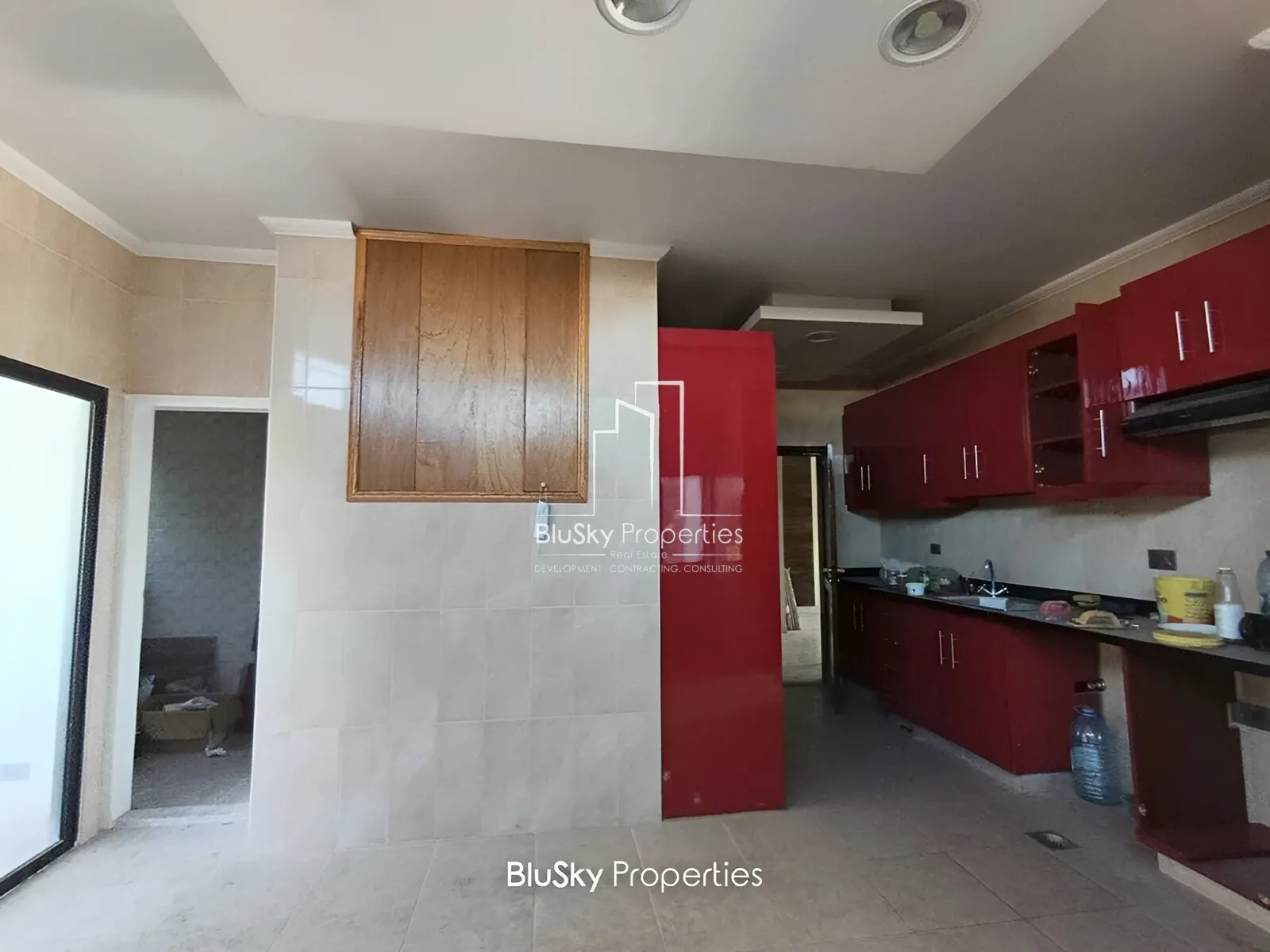 Apartment for Sale in Kfarhbeb - 3 bed, 4 bath