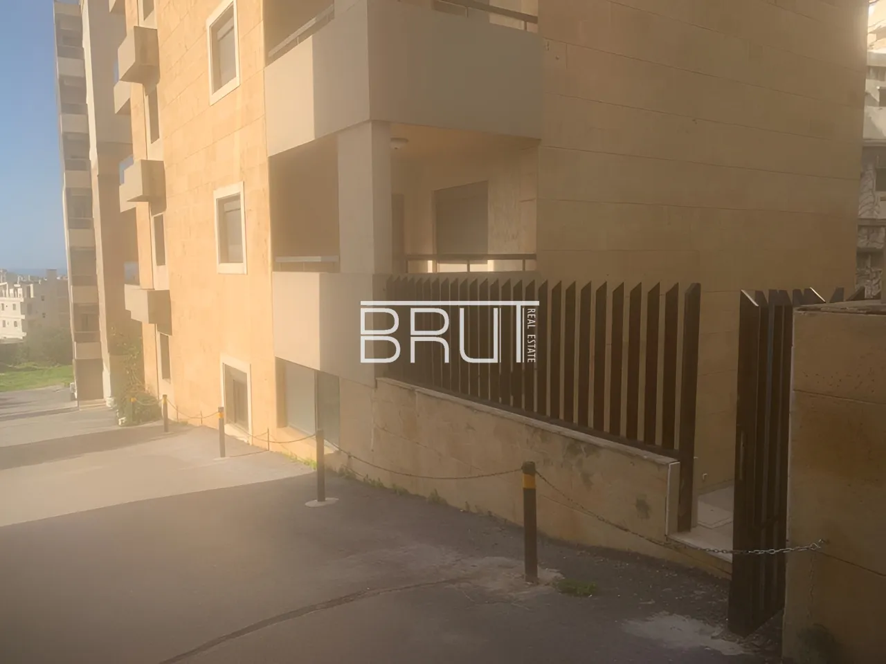 Apartment for Sale in Ghadir - 3 bed, 4 bath