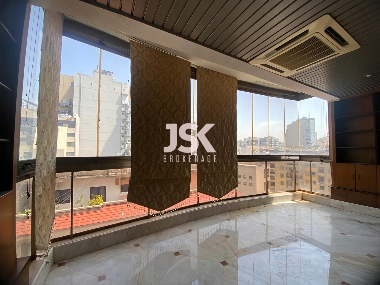 Apartment for Sale in Ras