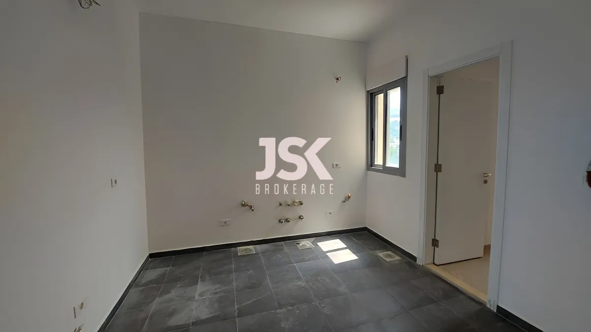 Duplex for Sale in Edde, Lebanon - 3 bed, 2 bath