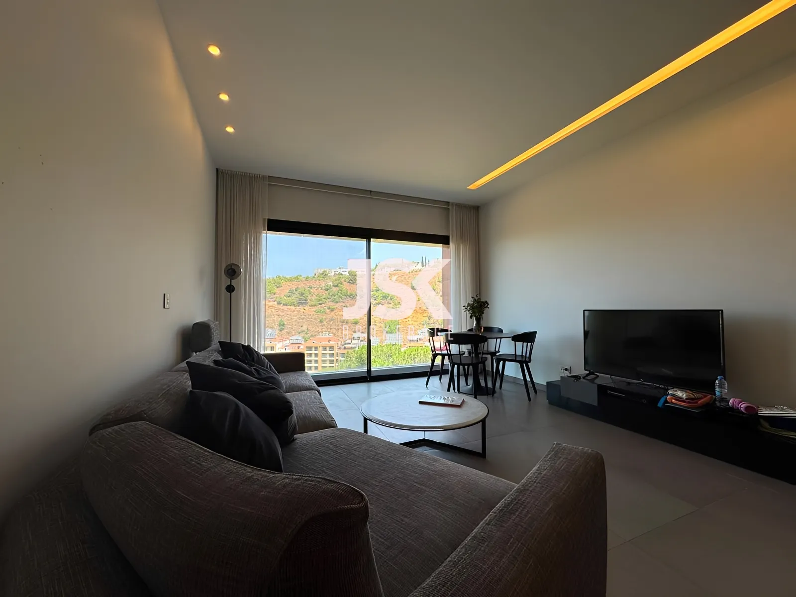 Apartment for Rent in Mansourieh