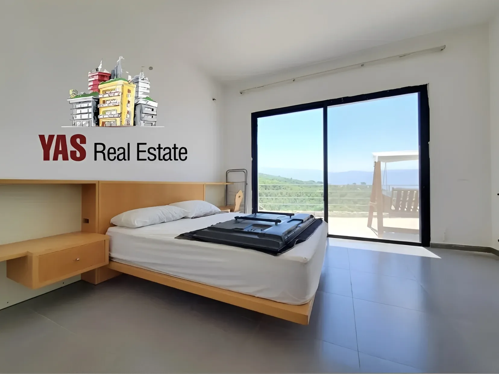 Apartment for Sale in Ajaltoun - 6 bed, 8 bath