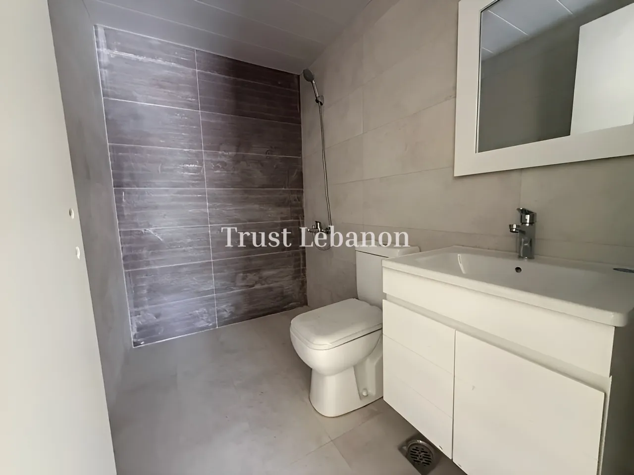 Apartment for sale in Douar, Lebanon