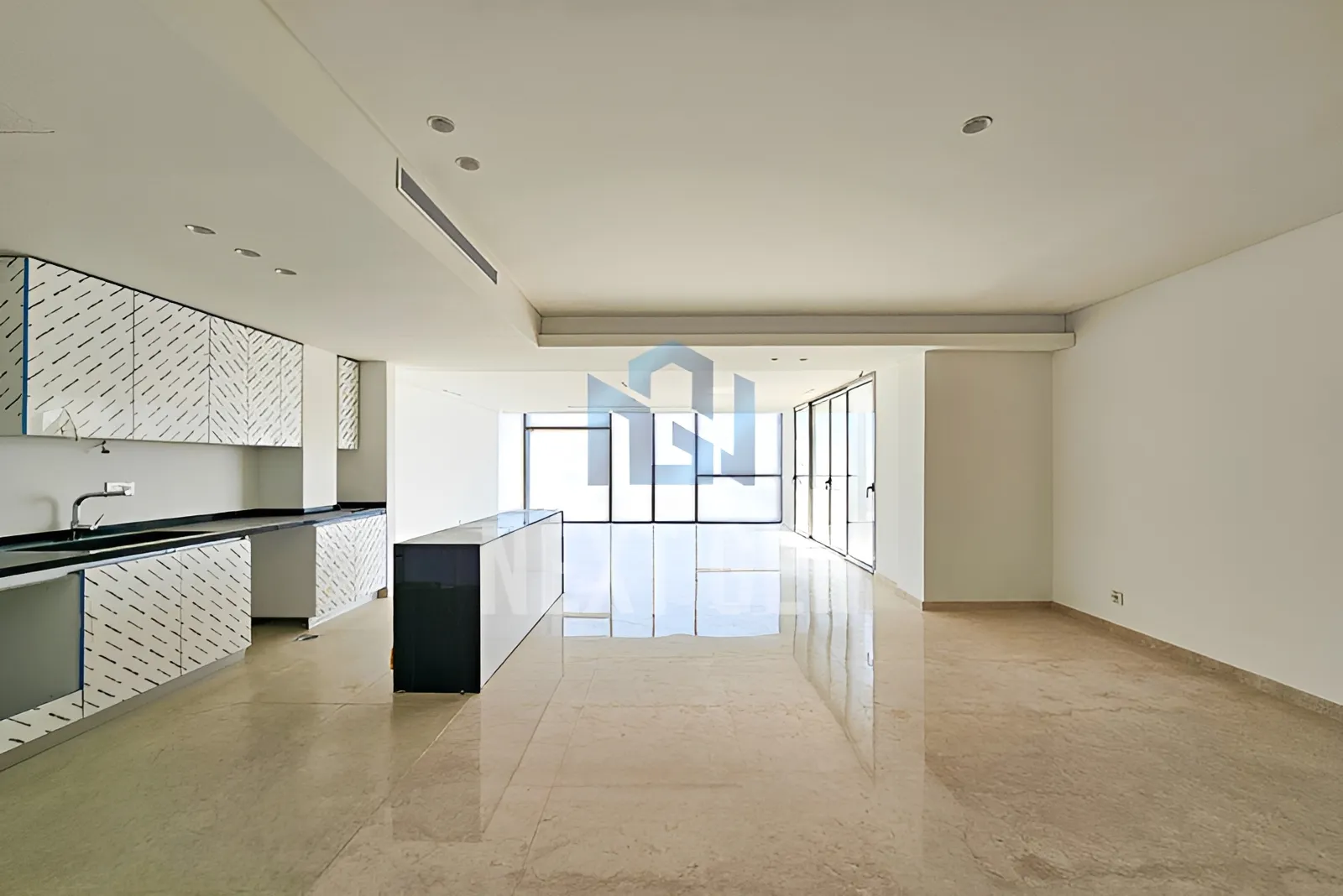Apartment for Rent in Achrafieh - 2 bed, 4 bath